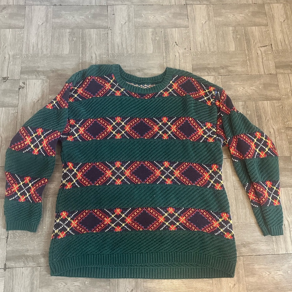 Women's Festive Green and Red Patterned Crewneck Sweater